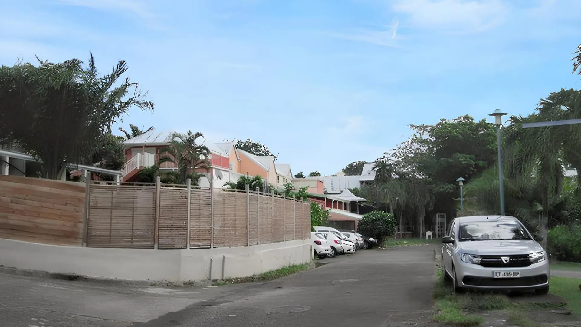 Apartment Studio Charmant A Sainte Anne Avec Terrasse 26 M²